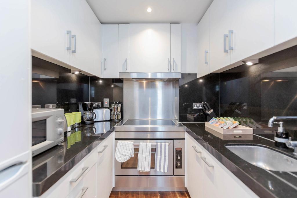 Excel Apartment For Business Travellers Londra Esterno foto
