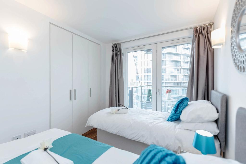 Excel Apartment For Business Travellers Londra Esterno foto