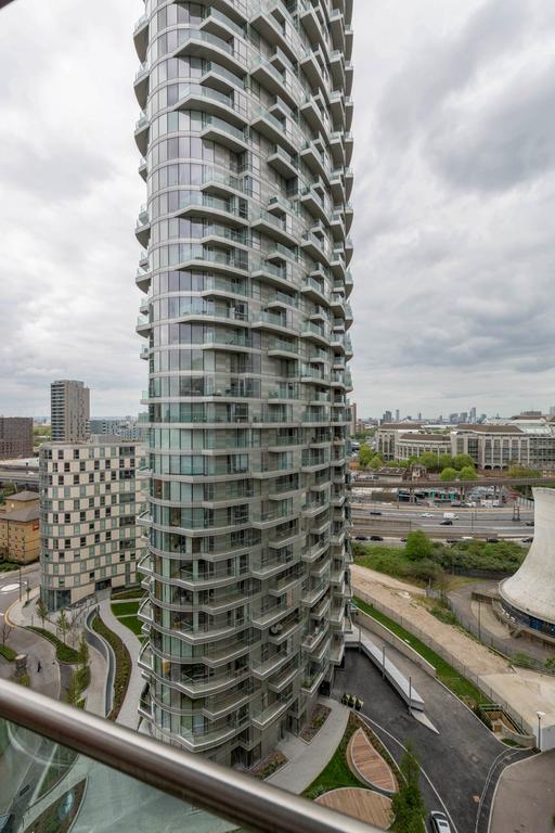 Excel Apartment For Business Travellers Londra Esterno foto