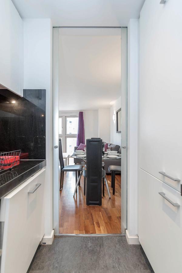 Excel Apartment For Business Travellers Londra Esterno foto