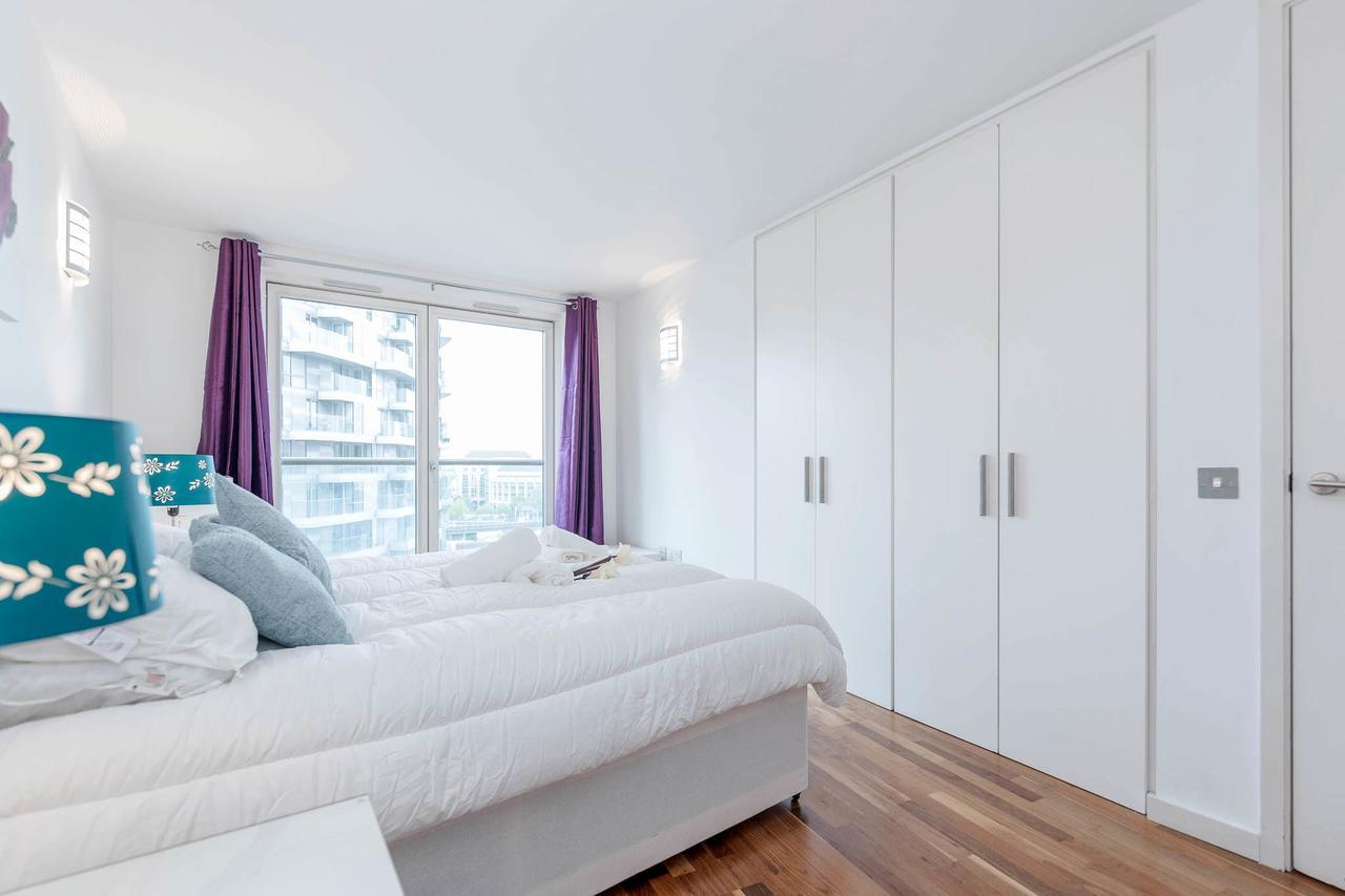 Excel Apartment For Business Travellers Londra Esterno foto